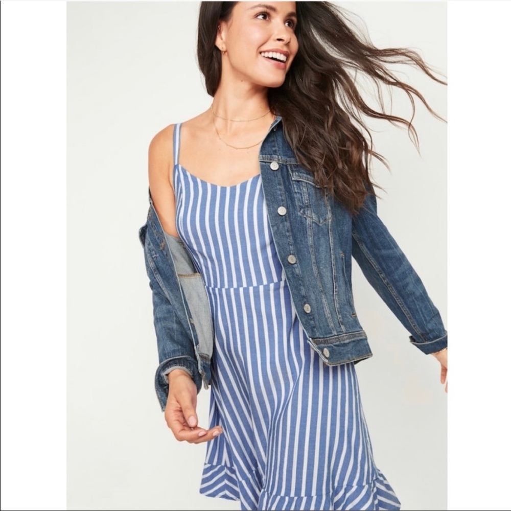 Old Navy Dobby-Stripe Ruffle-Hem Fit & Flare Cami Dress in Blue & White XL